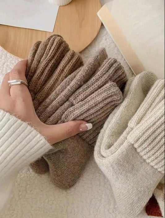 Chaussettes Cocooning Femme – Ultra Douces & Confort Absolu